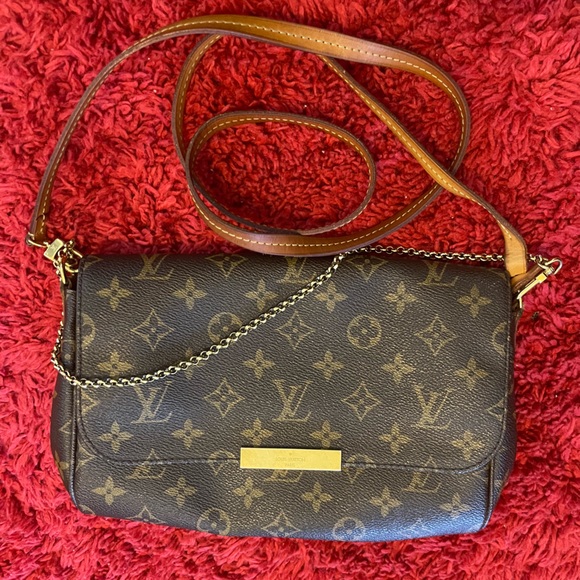 Louis Vuitton favorite MM - Picture 2 of 10